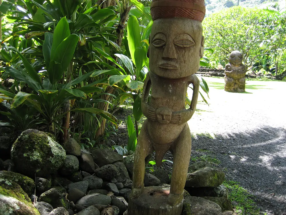 Tahiti Marae Arahurahu