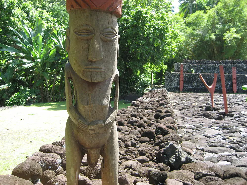 Tahiti Marae Arahurahu