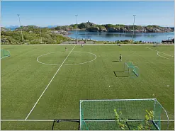 Henningsvær Fußballplatz