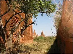 Bagan Le Myethna Monastery