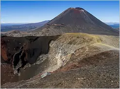 Tongariro Crossing Red Crater Mount Ngauruhoe