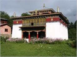 Bomi Bayizhen Monastery